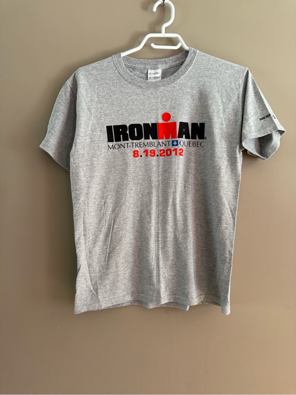 UNISEX - NEW-NWOT - Iron Man Gray Graphic Short Sleeve Tee with Red Accent